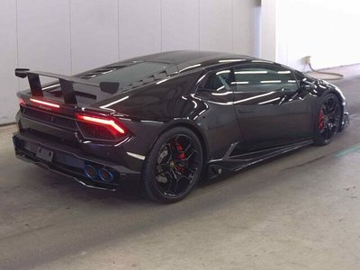 LAMBORGHINI HURACAN - 5