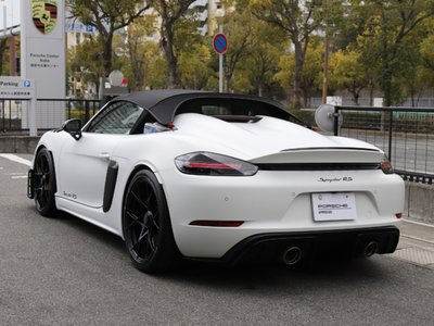 PORSCHE 718 SPYDER - 7