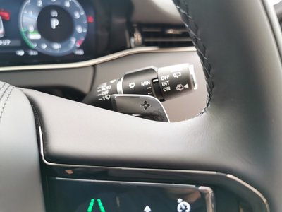 2025 LAND Rover RANGE ROVER EVOQUE — миниатюра 19
