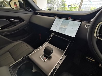 2025 LAND Rover RANGE ROVER EVOQUE — миниатюра 42