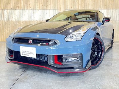 NISSAN GT-R