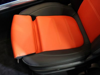 MERCEDES-BENZ GLA - 9