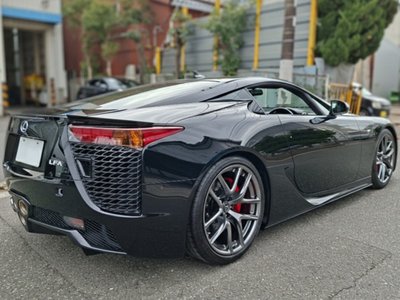 LEXUS LFA - 7
