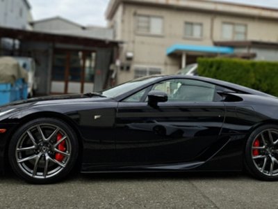 LEXUS LFA - 10
