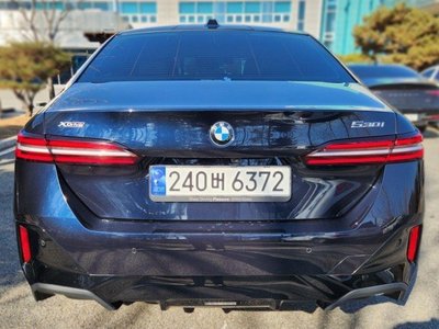 BMW 5 SERIES - 2