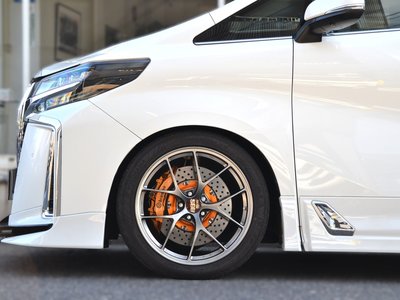 TOYOTA ALPHARD - 3