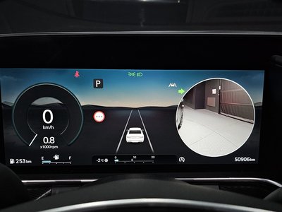 صورة 8 لـ 2022 Genesis G90 (RS4)