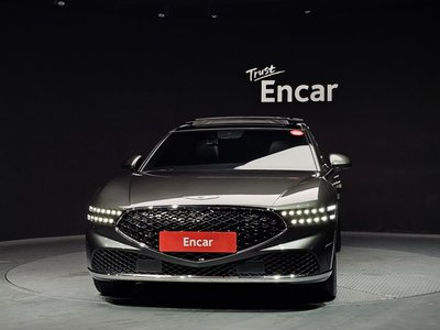 صورة 2 لـ 2022 Genesis G90 (RS4)