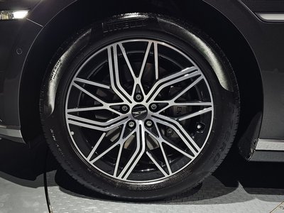 صورة 6 لـ 2022 Genesis G90 (RS4)
