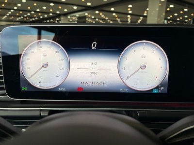 2026 Mercedes-BENZ GLS 缩略图 14