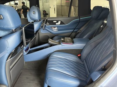 2026 Mercedes-BENZ GLS 缩略图 12