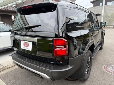 2026 Toyota LAND CRUISER 250 photo 4