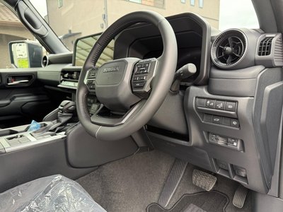 2026 Toyota LAND CRUISER 250 photo 7