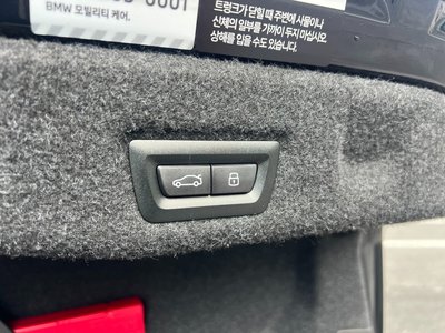 2025 BMW 5 SERIES 缩略图 17
