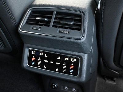 صورة مصغرة 16 لـ 2024 AUDI Q8 SPORTBACK E-TRON
