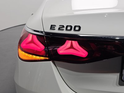 2026 Mercedes-BENZ E-CLASS — фото 10