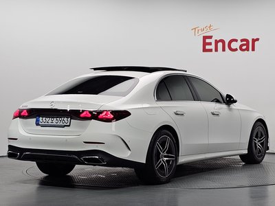2026 Mercedes-BENZ E-CLASS — фото 4