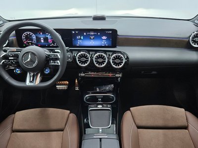 2025 Mercedes-BENZ A-CLASS 照片 4