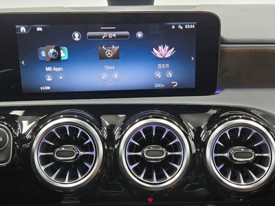 2025 Mercedes-BENZ A-CLASS 缩略图 16