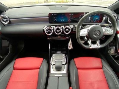 MERCEDES-BENZ CLA - 5