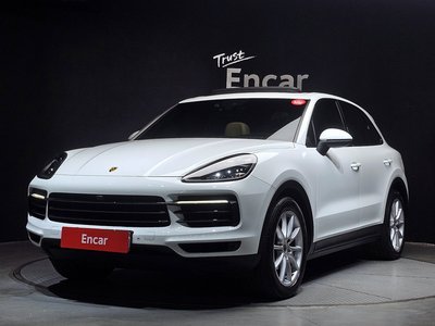 PORSCHE CAYENNE - 1
