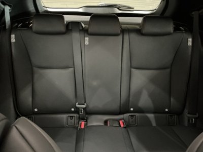 2025 Lexus LBX 缩略图 32
