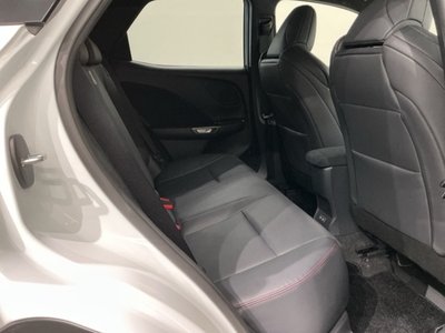 2025 Lexus LBX 缩略图 19