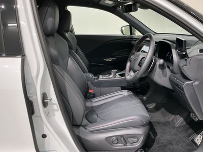 2025 Lexus LBX 缩略图 18