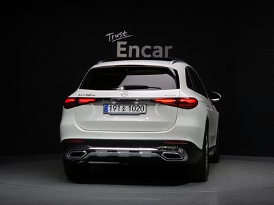 MERCEDES-BENZ GLC - 3