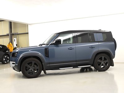 LAND ROVER DEFENDER - 8