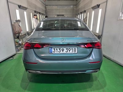 MERCEDES-BENZ E-CLASS - 7