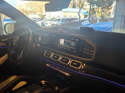 MERCEDES-BENZ GLE - 9