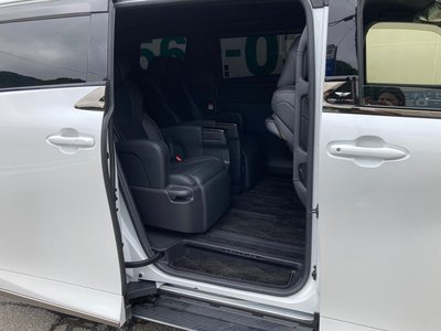 2023 Toyota VELLFIRE thumbnail 39