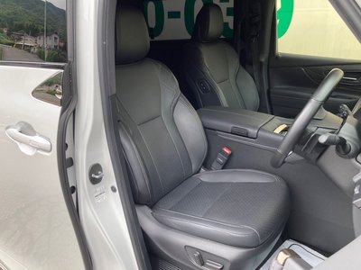 2023 Toyota VELLFIRE thumbnail 36