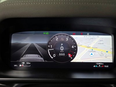 LAND ROVER DEFENDER - 8