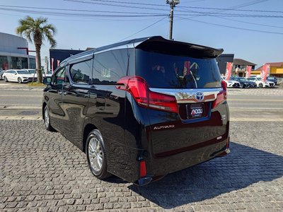 TOYOTA ALPHARD - 4