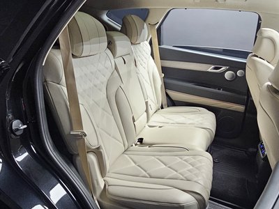 2024 Genesis GV80 — миниатюра 17