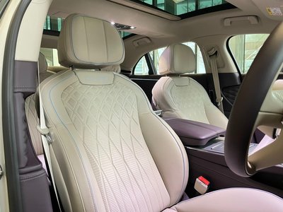 BENTLEY FLYING SPUR - 9