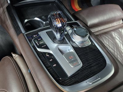 BMW 7 SERIES - 9