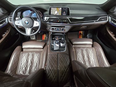 BMW 7 SERIES - 5
