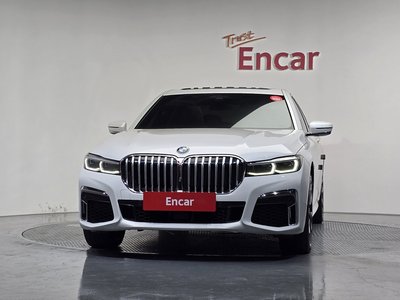 BMW 7 SERIES - 2