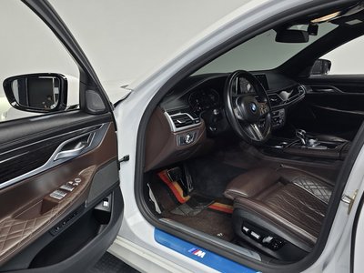 BMW 7 SERIES - 10