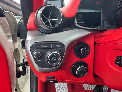 2014 FERRARI F12 BERLINETTA thumbnail 23