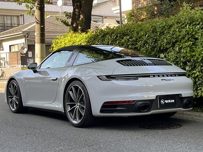 PORSCHE 911 - 7