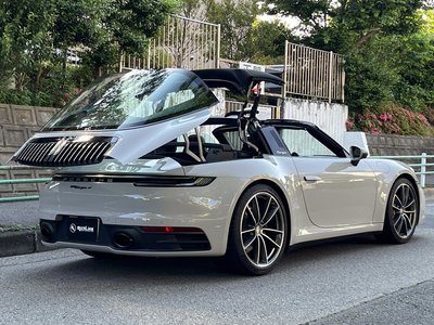 PORSCHE 911 - 4