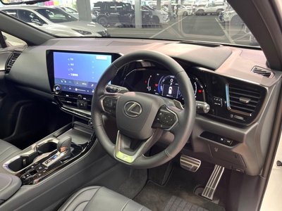 2025 Lexus NX — миниатюра 54