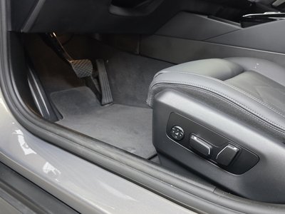 2025 BMW 5 SERIES 缩略图 29