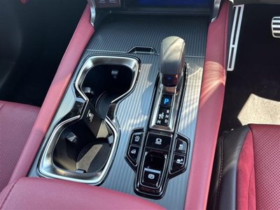 2026 Lexus RX — миниатюра 11