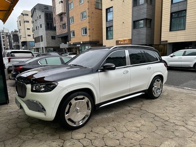 2020 Mercedes-BENZ GLS thumbnail 12