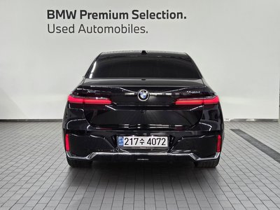 2023 BMW 7 SERIES photo 4